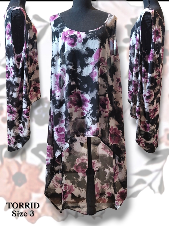 torrid Tops - Torrid Sheer Floral Print Cold-Shoulder High-Low Tunic Top Size 3